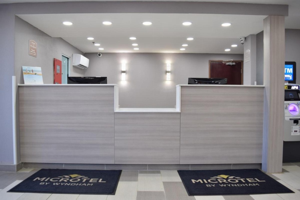 Microtel Inn & Suites by Wyndham Raleigh Image 18