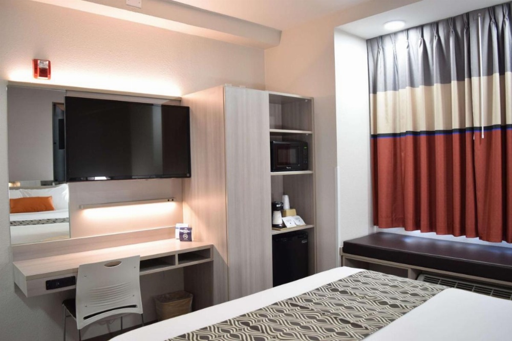 Microtel Inn & Suites by Wyndham Raleigh Image 31